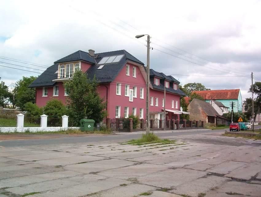 Gosciniec Ella Inn Lipniki Lipniki  Exterior foto